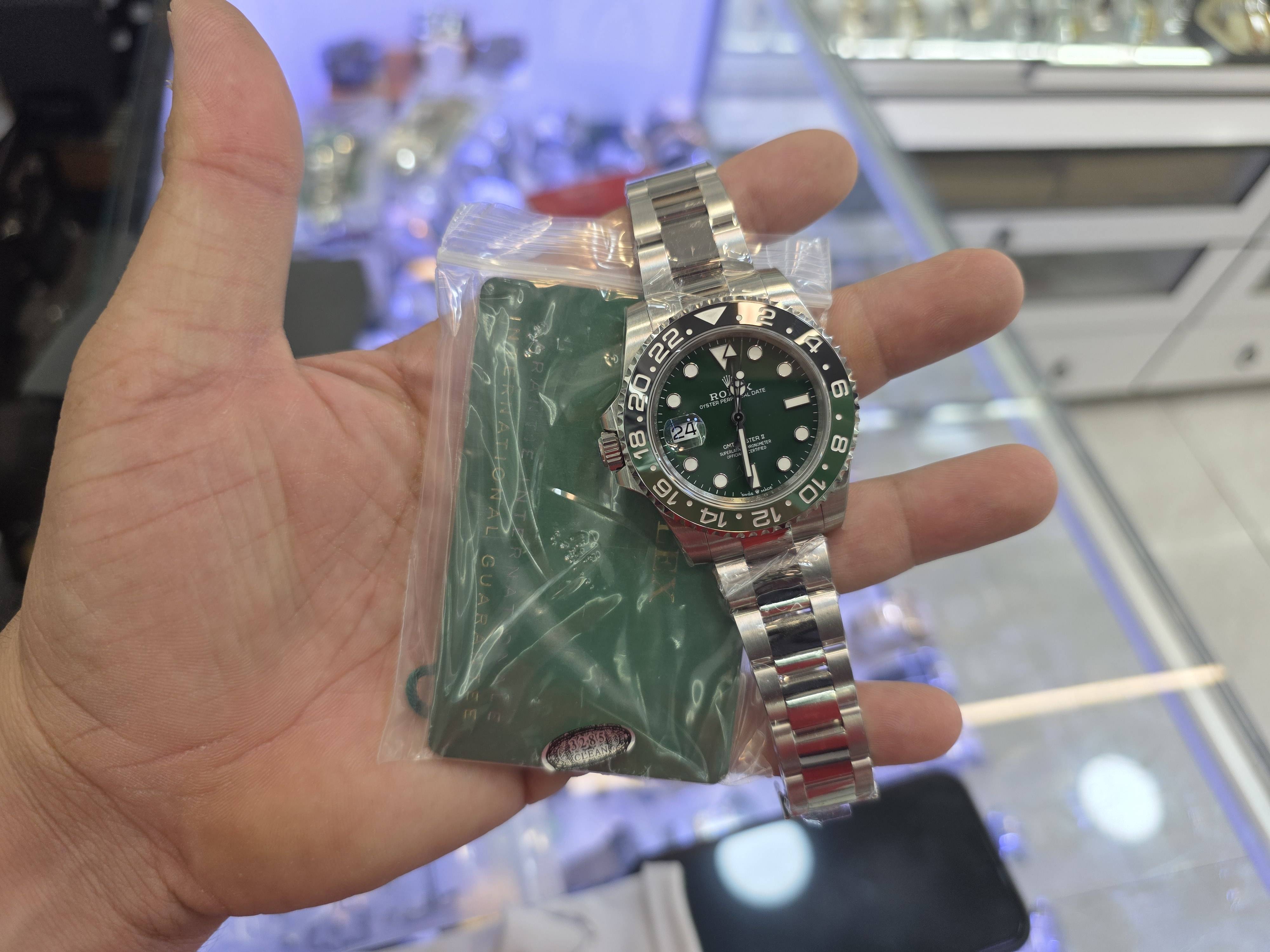 New green gmt