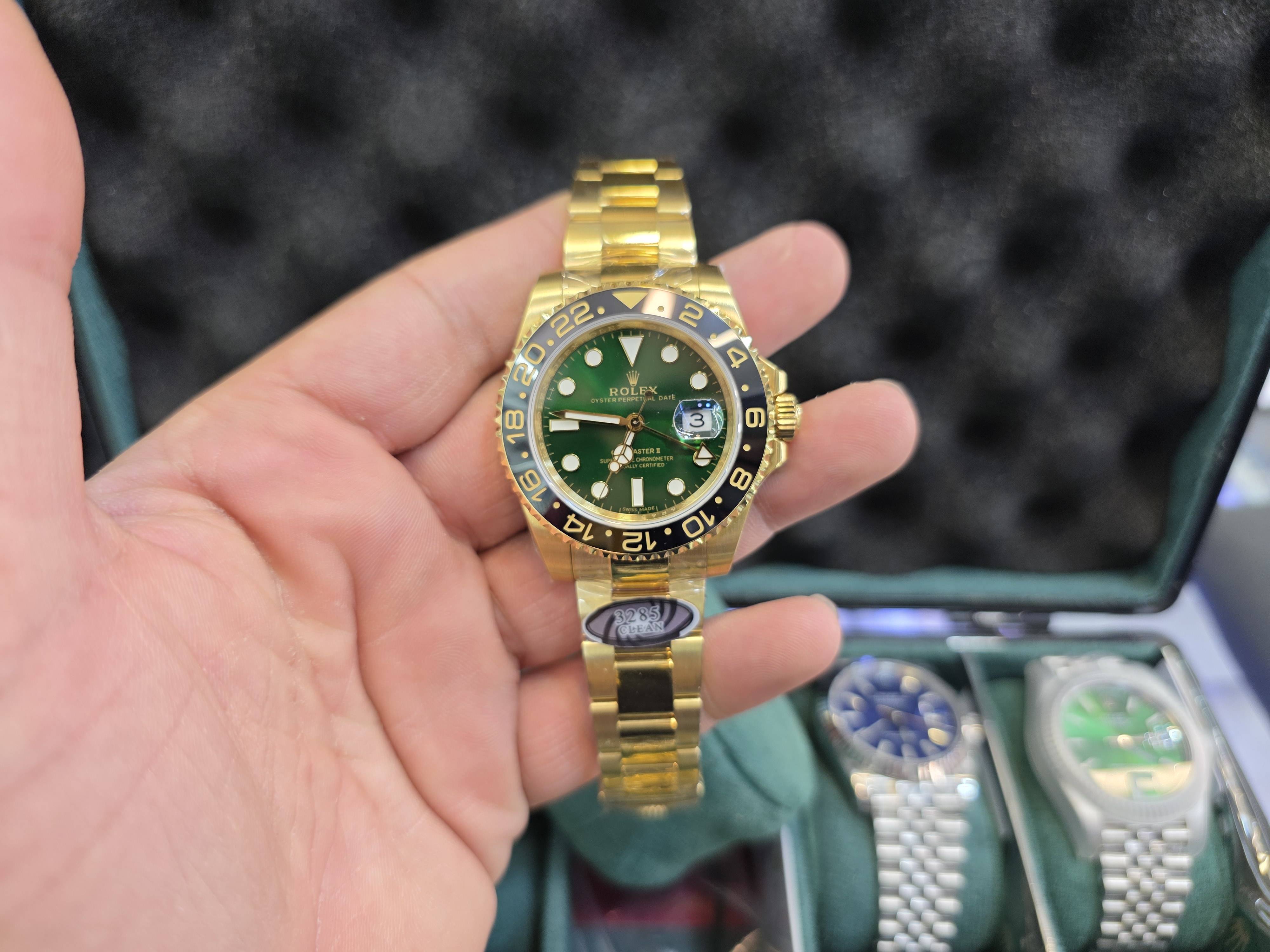 Gmt 2 full gold green 