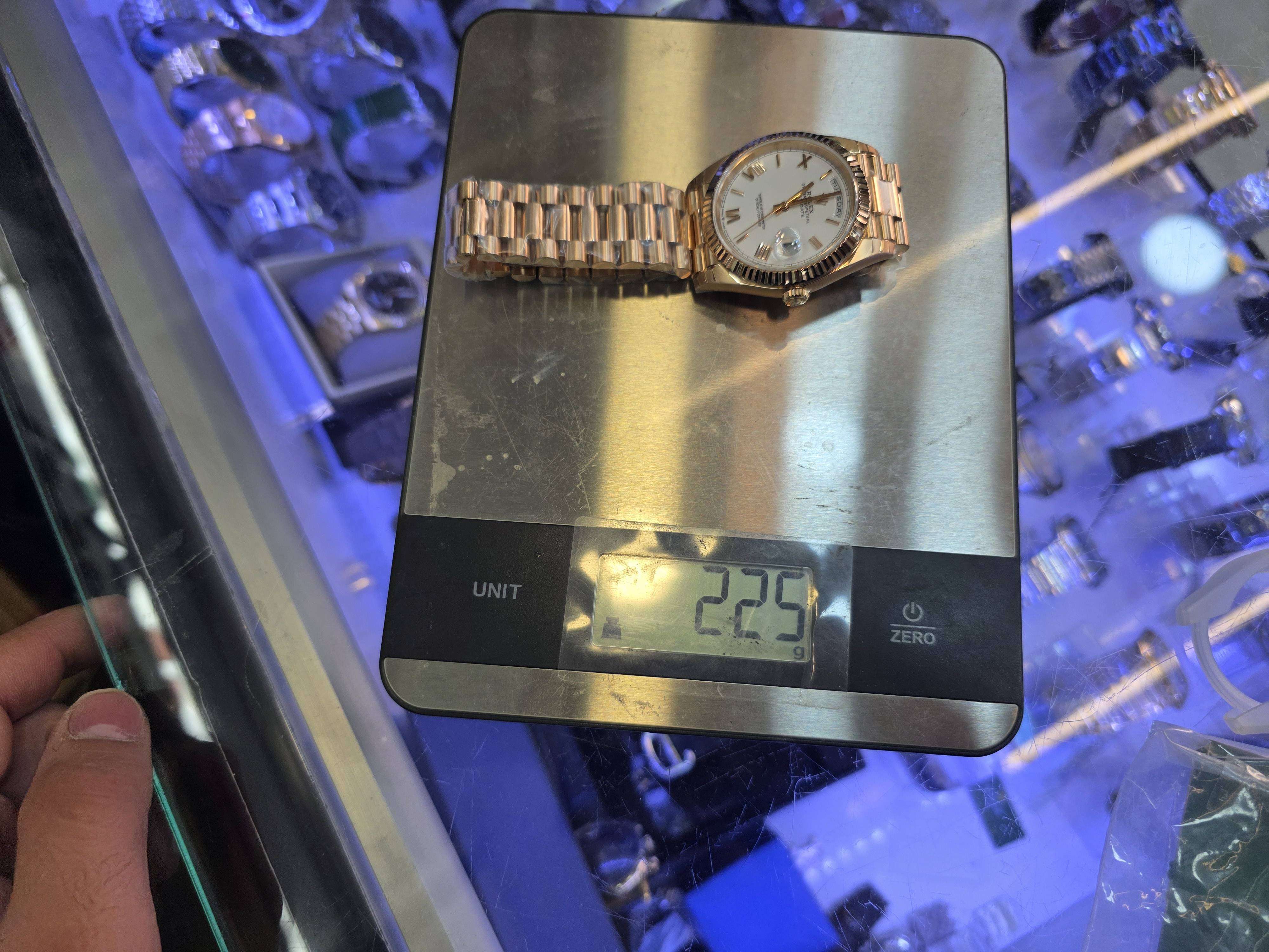 Rolex day date rose gold white dial 